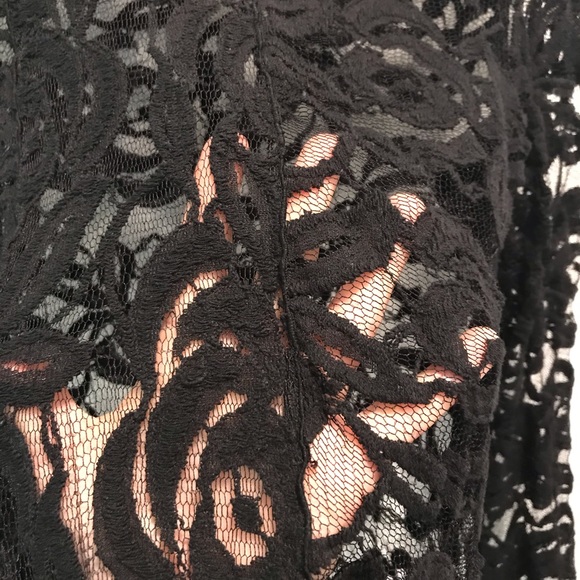 Black lace mock turtleneck blouse - Picture 7 of 8